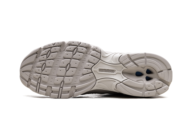New Balance 530 Moonrock Moonbeam